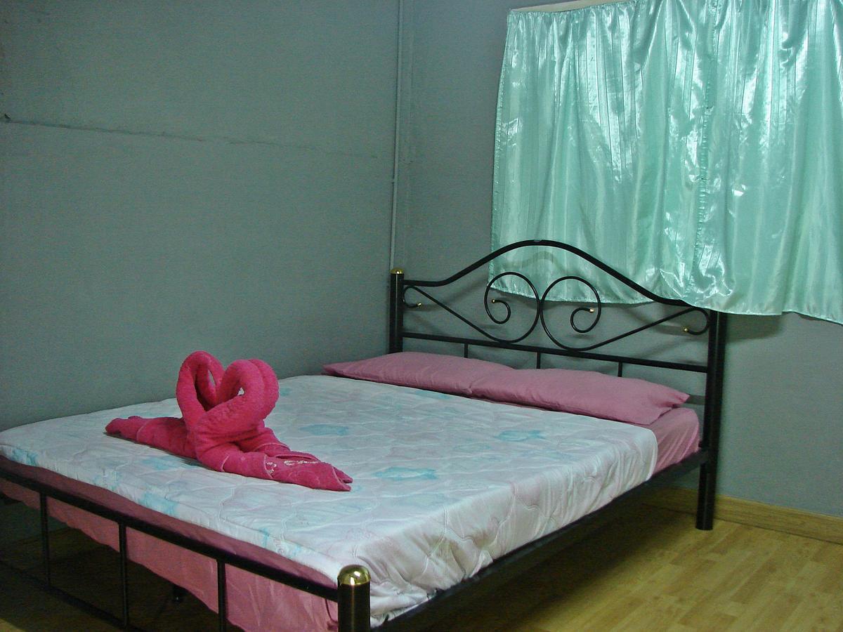 Gondor Guesthouse Chiang Mai Exterior photo