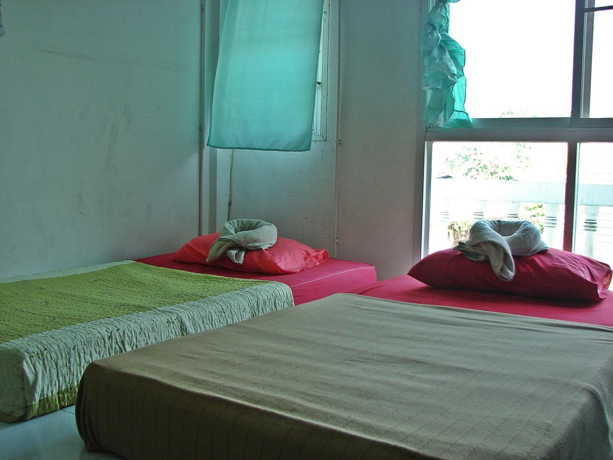 Gondor Guesthouse Chiang Mai Exterior photo